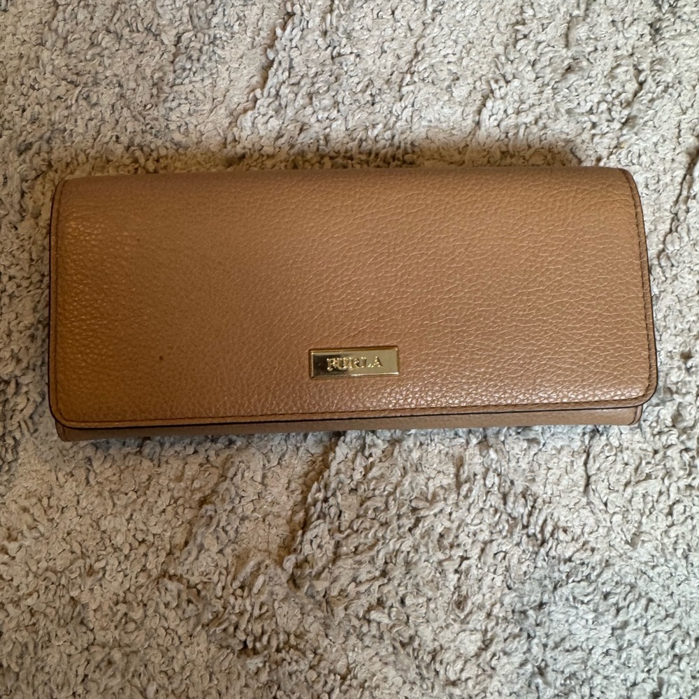 Furla Brown Leather Clutch Wallet
